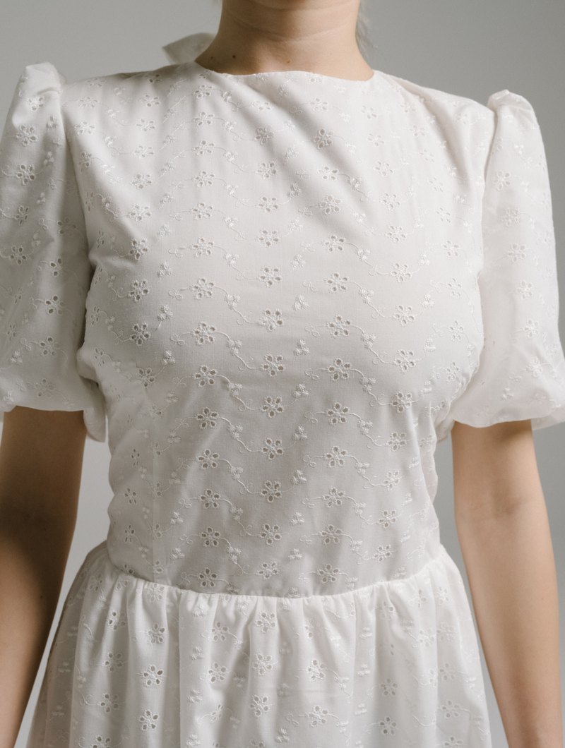 Eyelet 05